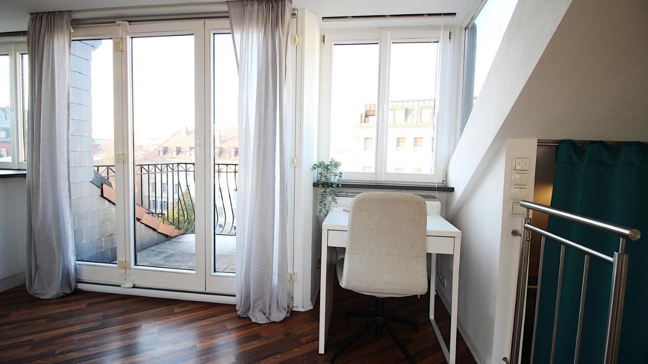 Апартаменты Idyllic Setting In Center - Bright & Modern Вюрцбург Экстерьер фото